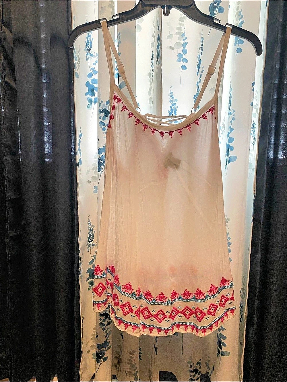TORRID White Embroidered Lace-Up Back Swing Cami Blue and Pink Size 00